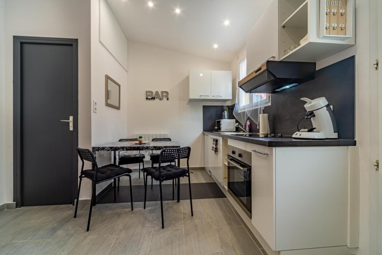 La Serenade - Appartements Confort Avec Terrasse 蒙特勒伊 外观 照片