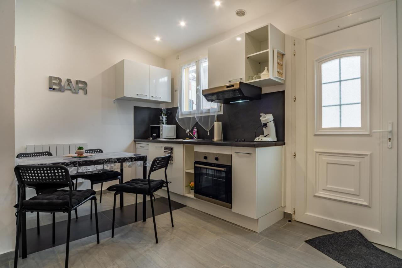 La Serenade - Appartements Confort Avec Terrasse 蒙特勒伊 外观 照片
